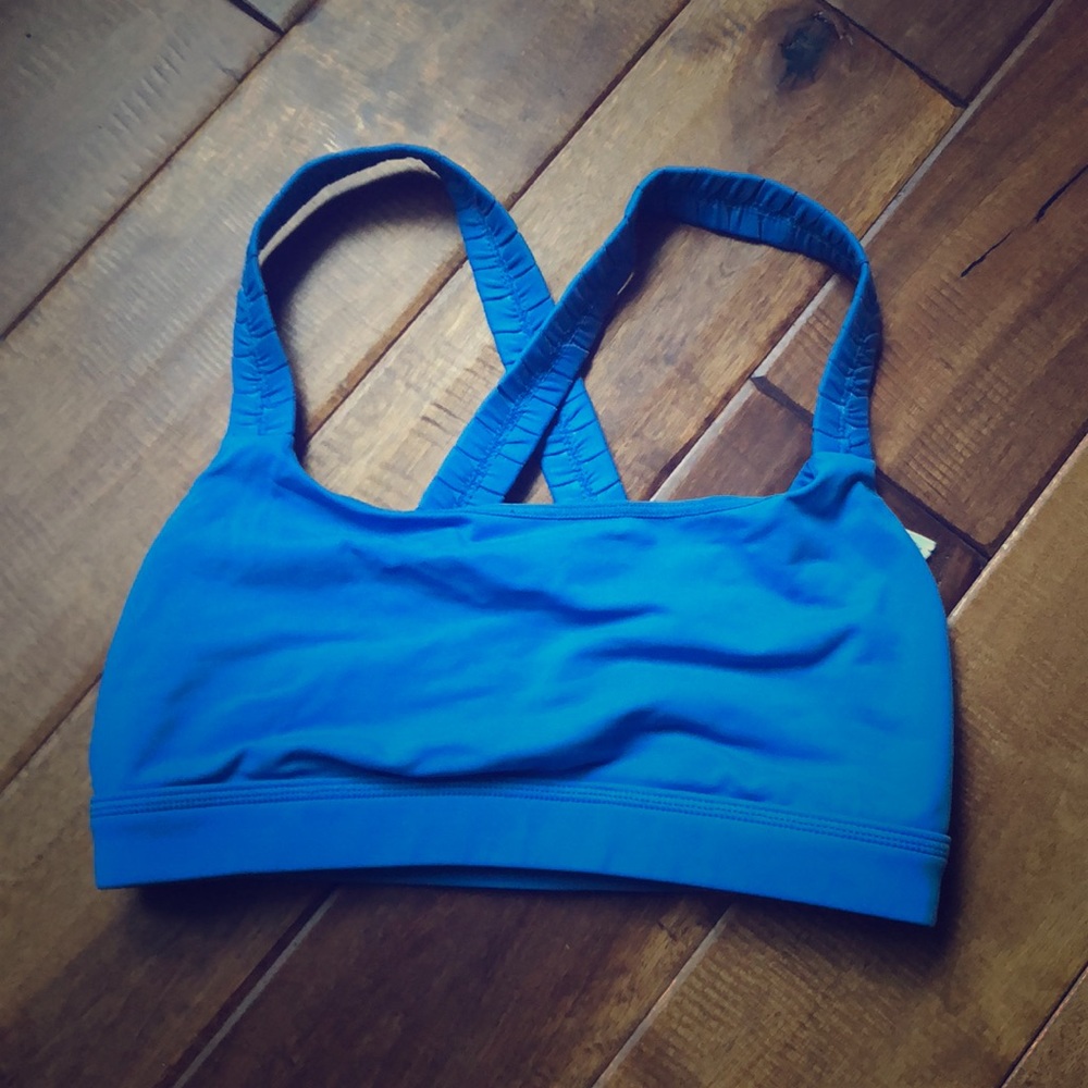 Lululemon sports bra